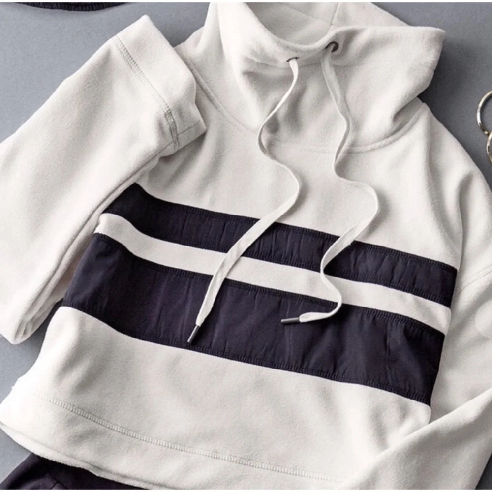 1 LEFT! SOFT Striped Velour Cropped Sweatshirt - Picture 1 of 10